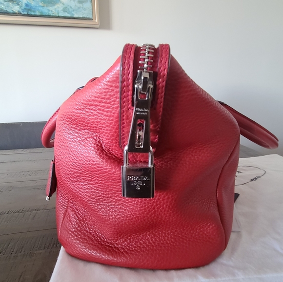 PRADA Vitello Daino Leather Double Handle - Picture 5 of 16